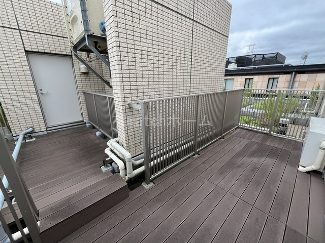 プレステージレジデンス白金長者丸のバルコニー