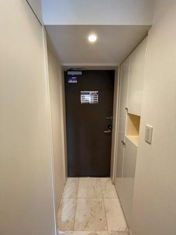 【玄関】
