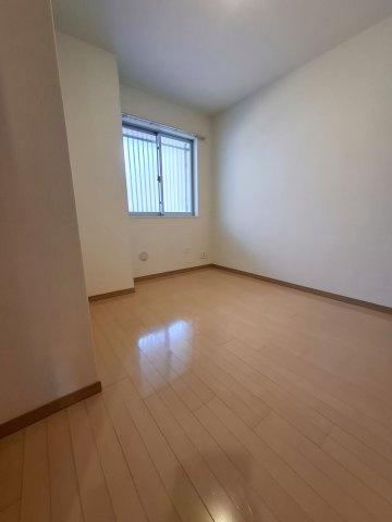 甲子園六石町ハイツの洋室|5.5帖