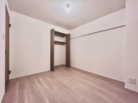 ダイヤシャトー千里　中古 マンションの洋室