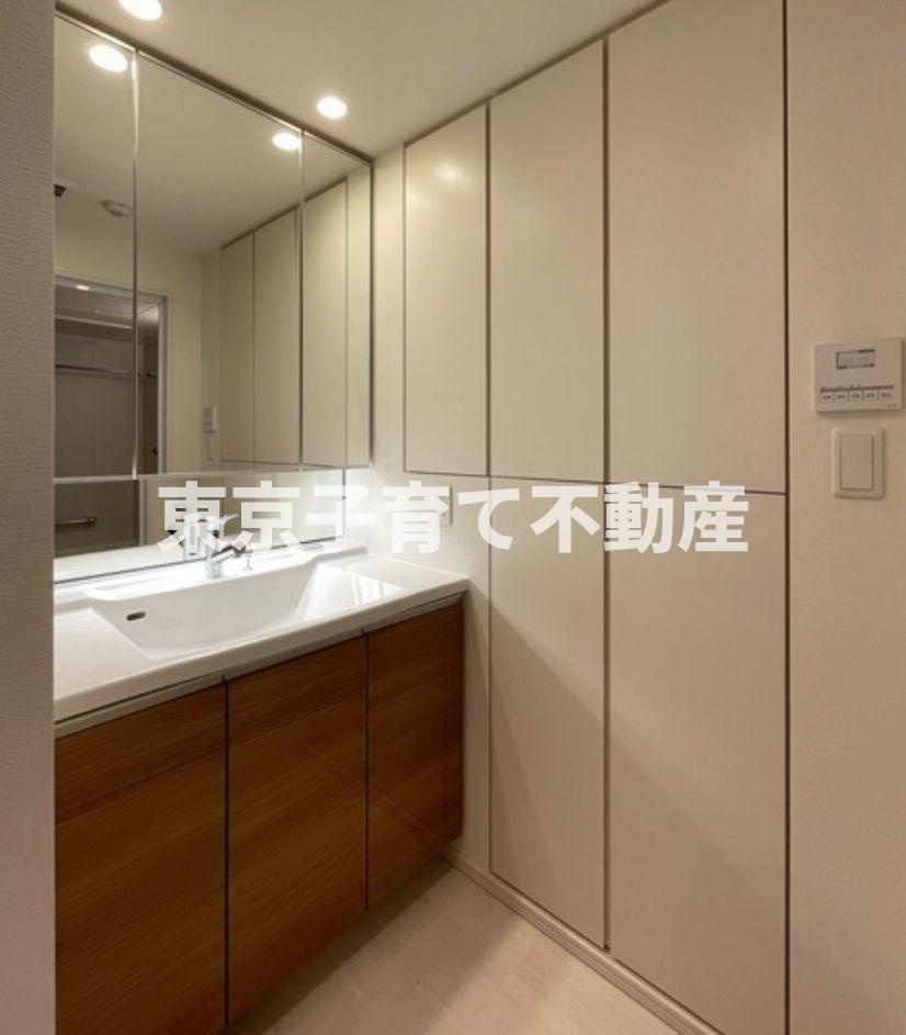パークコート文京小石川ザ タワーの洗面所