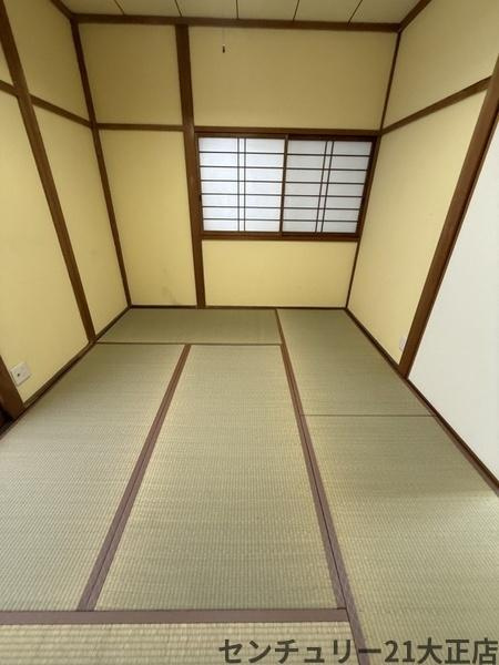 鶴町1丁目貸家の和室