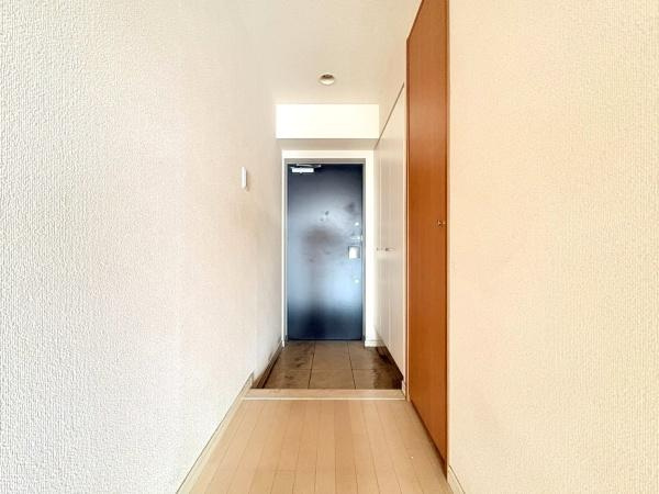 リベレンス川崎南の玄関