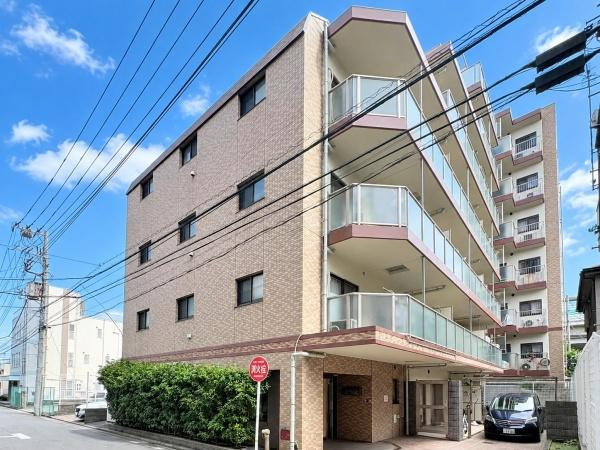 リベレンス川崎南の外観