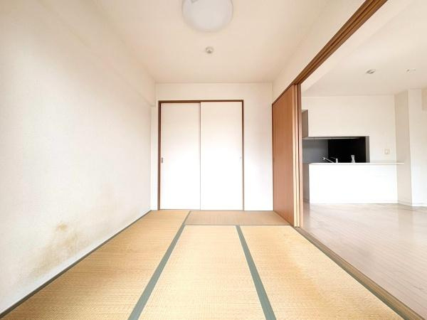 リベレンス川崎南の和室