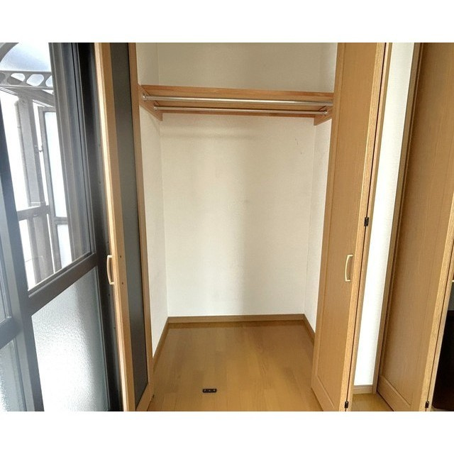 ヒルズ皇山の内装