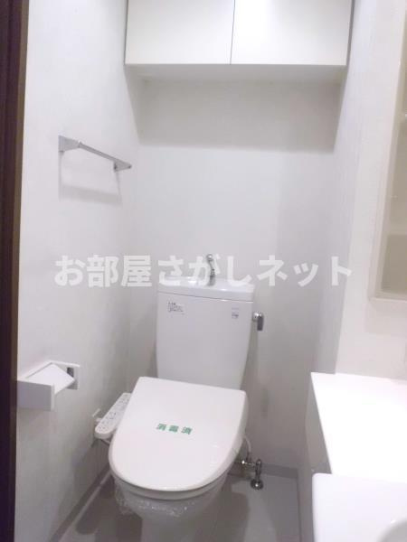 ティアラ三軒茶屋【おとり物件なし】のトイレ
