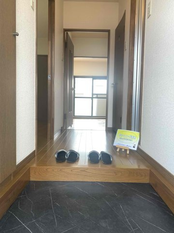 ダイナミックの玄関