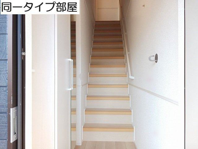 ドゥ・スペーシアⅡの玄関