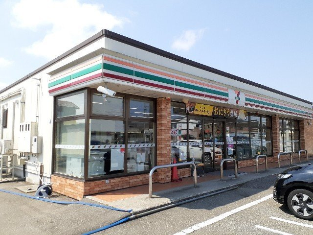 富山市豊田本町２丁目のアパートの周辺|セブンイレブン豊田本町１丁目店まで250m