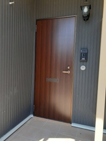 ひまわり　Ｃのエントランス