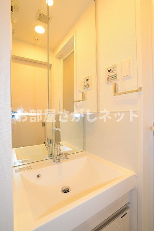 グランドコンシェルジュ西巣鴨アジールコート【おとり物件なし】#学生・社会人にオススメ！の洗面所|サニタリールーム