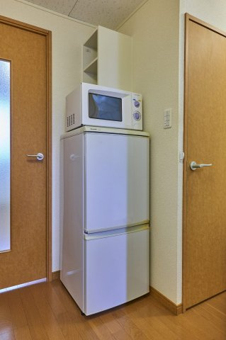 レオパレス山花のその他|冷蔵庫・電子レンジ完備