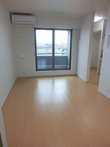 ＢＥＳＴ　ＨＯＵＳＥ　Ⅲ　Ａの居間・リビング