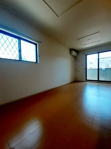 カルム三百地の内装