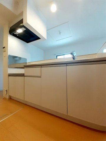 カルム三百地のキッチン