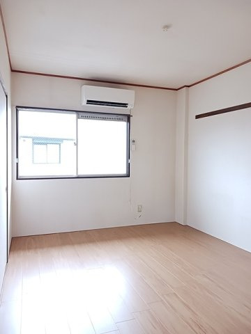 ハイムキザキの内装