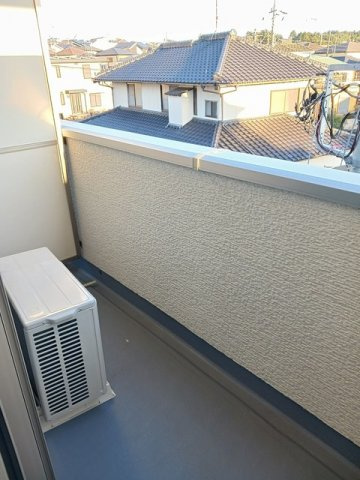 イセミネット市原のバルコニー