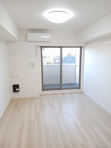イセミネット市原の居間・リビング