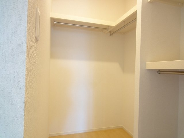 アイリスブルーム　Ｄの収納