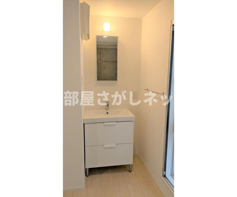 ブラン渋谷本町【おとり物件なし】の洗面所
