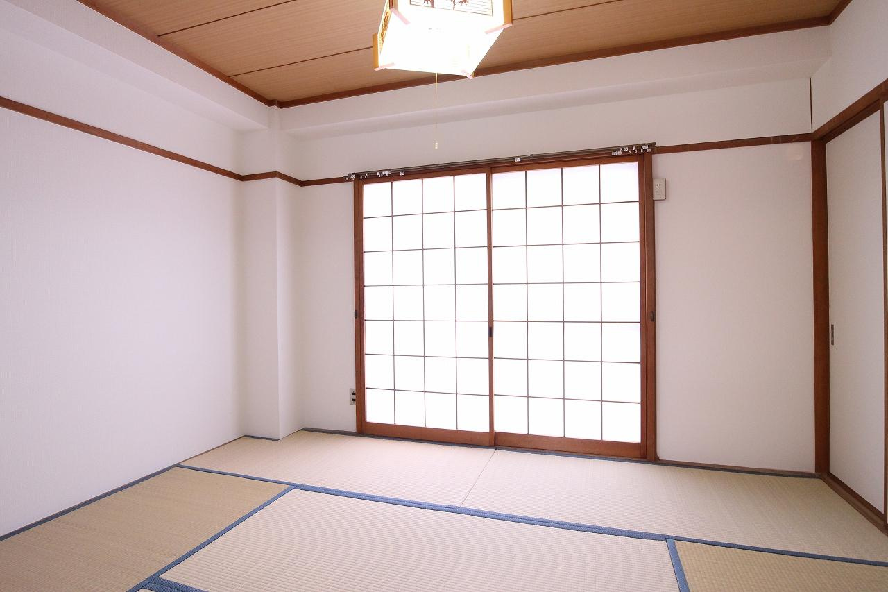 高丸ハイツの寝室