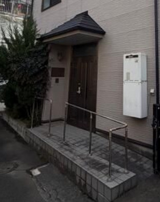カーサ・コスタ谷中のエントランス