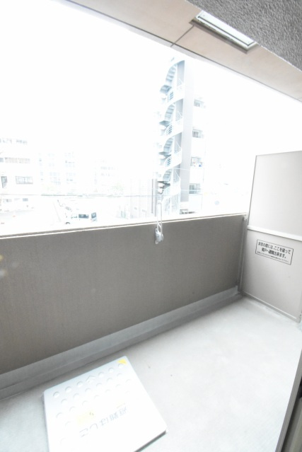 柳町Aマンションのバルコニー