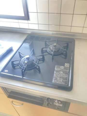 k-プレイス新保のキッチン