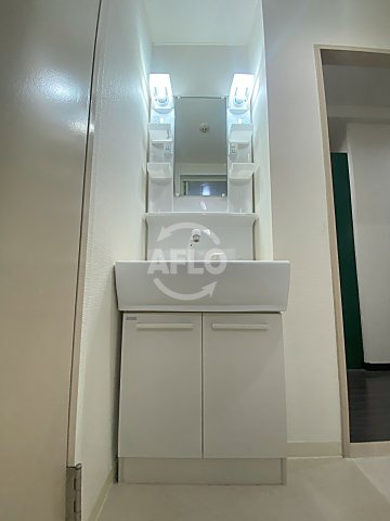 幸田マンション新深江の独立洗面台|幸田マンション新深江　独立洗面台