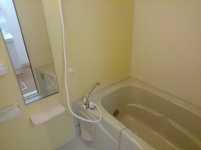 ソレアード　クルーセの浴室|コンパクトで使いやすいお風呂です