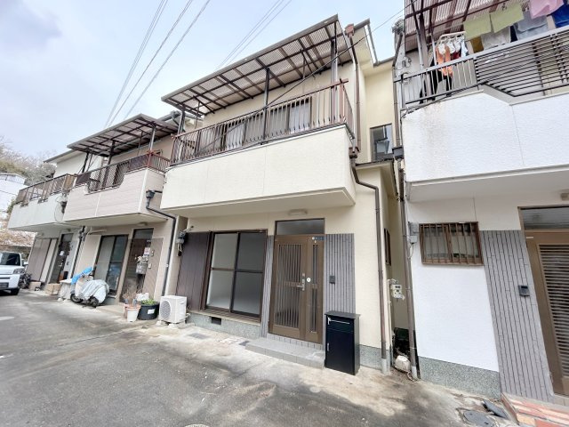 生駒市北新町4DK戸建の外観