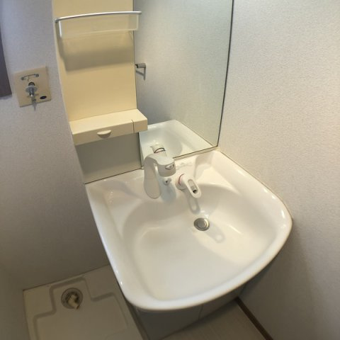 ステュディオ古峯(コホウ)の独立洗面台