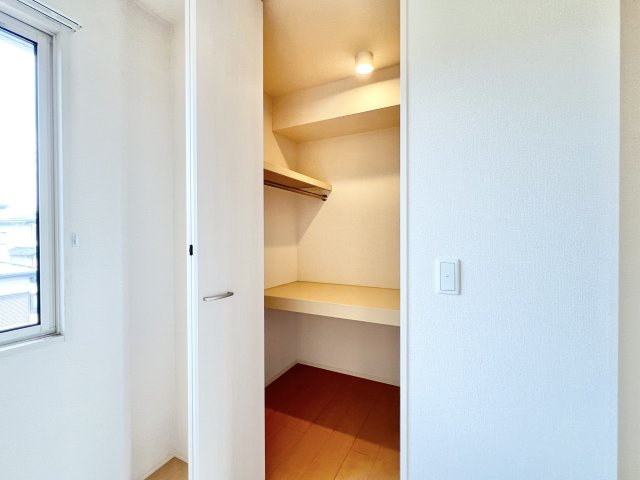 グレイスコートの収納|※別部屋参考写真