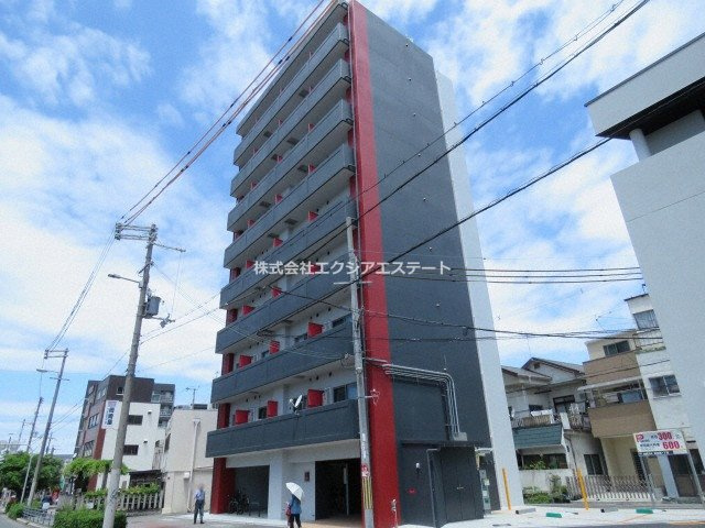 グランパシフィック松虫通の外観