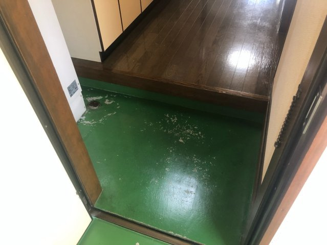 サンライズ城東の玄関