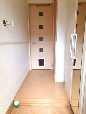 カリーノ　カーサⅡの玄関