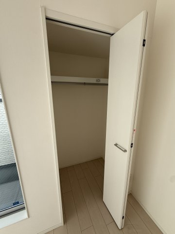 グランシエール武庫川の収納|便利な収納スペースです