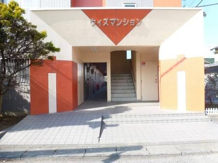 ウィズマンションのエントランス