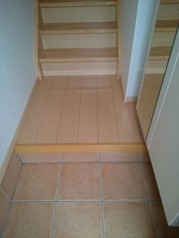 ヴィラ・清瀧　Ａの玄関
