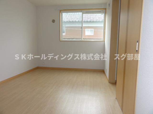 フィオーレの内装|南側洋室