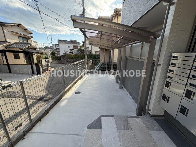 リアン名谷町のエントランス