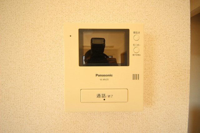 リェス ドヴァリェーツのセキュリティ|テレビインターフォンです