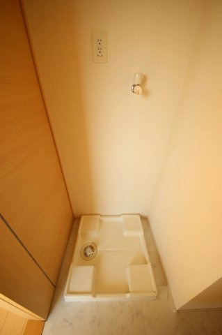 リェス ドヴァリェーツの設備|室内洗濯機置場です