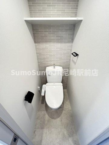 レジュールアッシュ塚本レジデンスのトイレ|落ち着いたトイレです