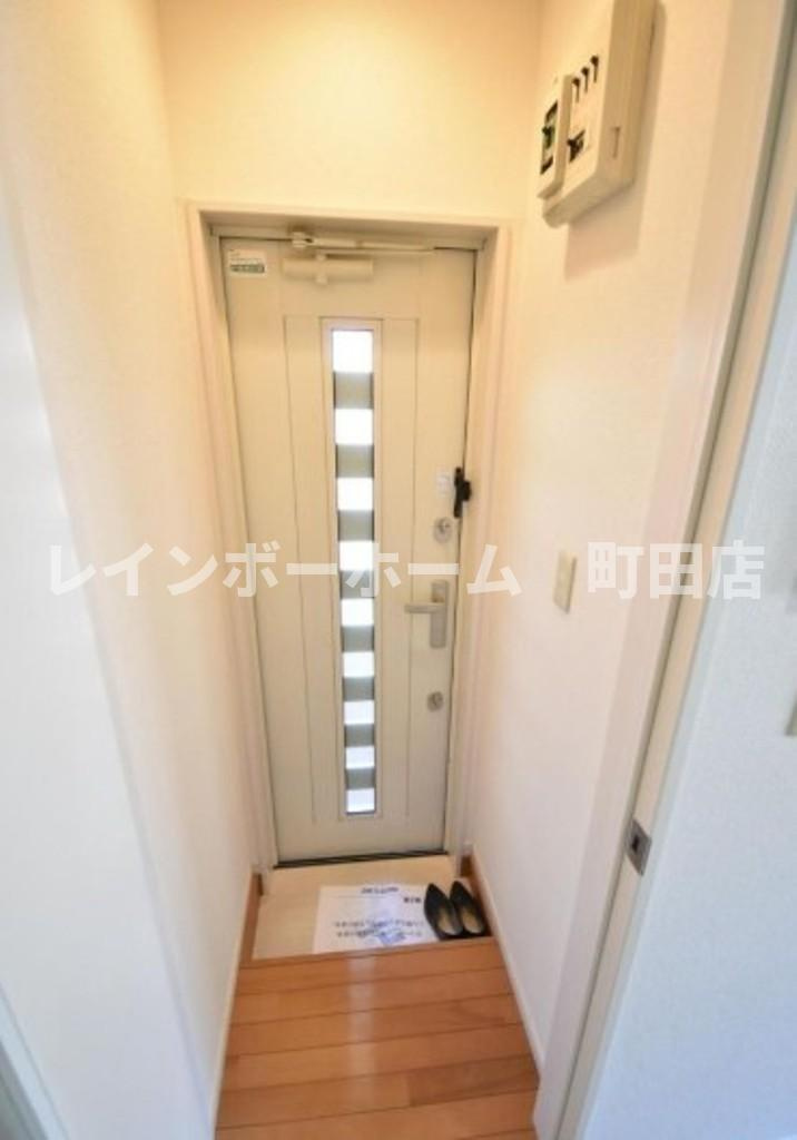 ロッシェル東林間1※初期費用分割あと払いサービス利用可能物件の玄関