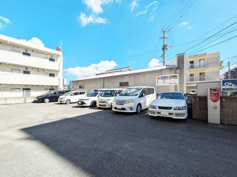 フォーリーフ清水の駐車場
