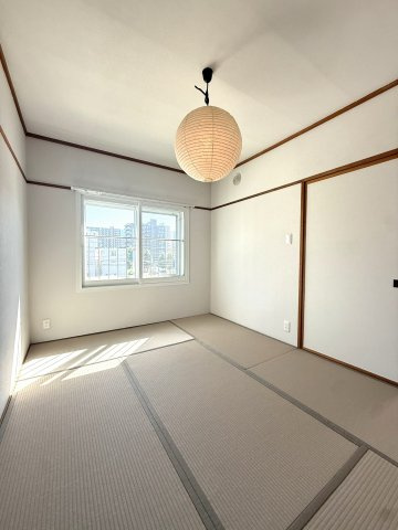ライオンズマンション円山の和室