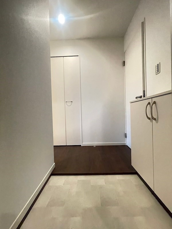 SunMark高宮南の玄関