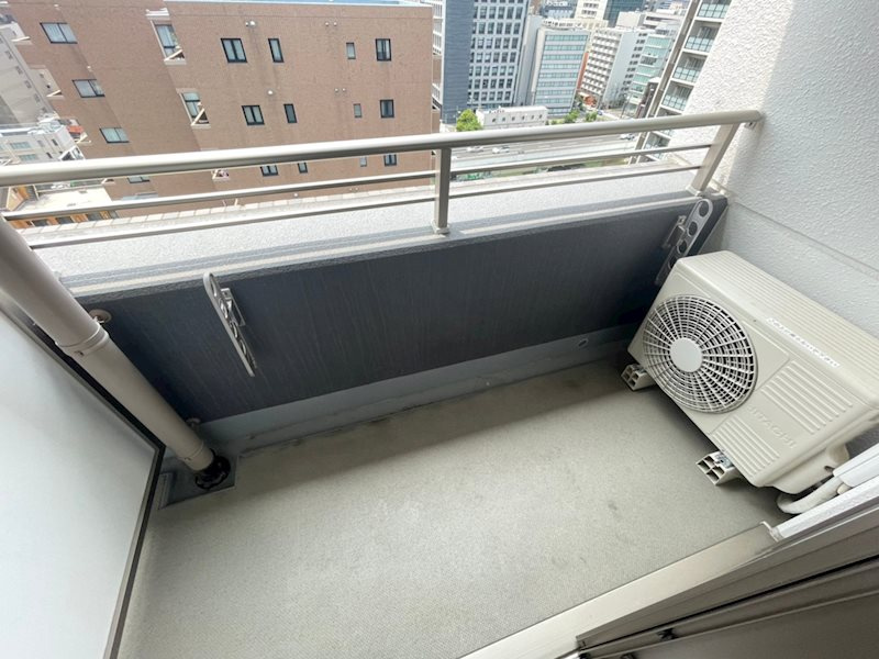 大阪市中央区東高麗橋の賃貸マンションのバルコニー